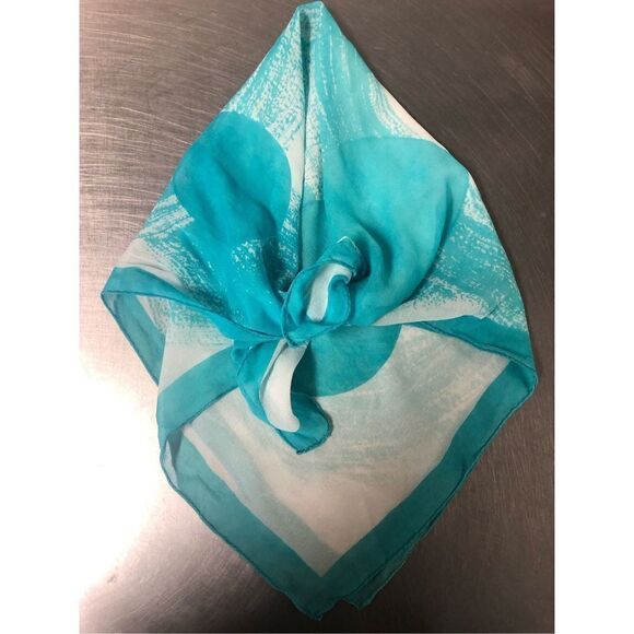 Two Women’s Small Red Floral Design and White Blue Circle Design Box Scarf Bundl - Picture 3 of 7